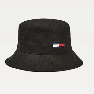 Tommy Hilfiger Bucket Hat - Tommy Hilfiger Bucket hat 🌟 Använd under sommaren men inga märkbara slitage 🙂  köpt för ca 400kr 🦋