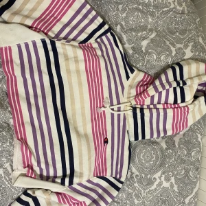 Champion X UrbanOutiftters - Cropped Hoodie hardly Worn ever ❤️