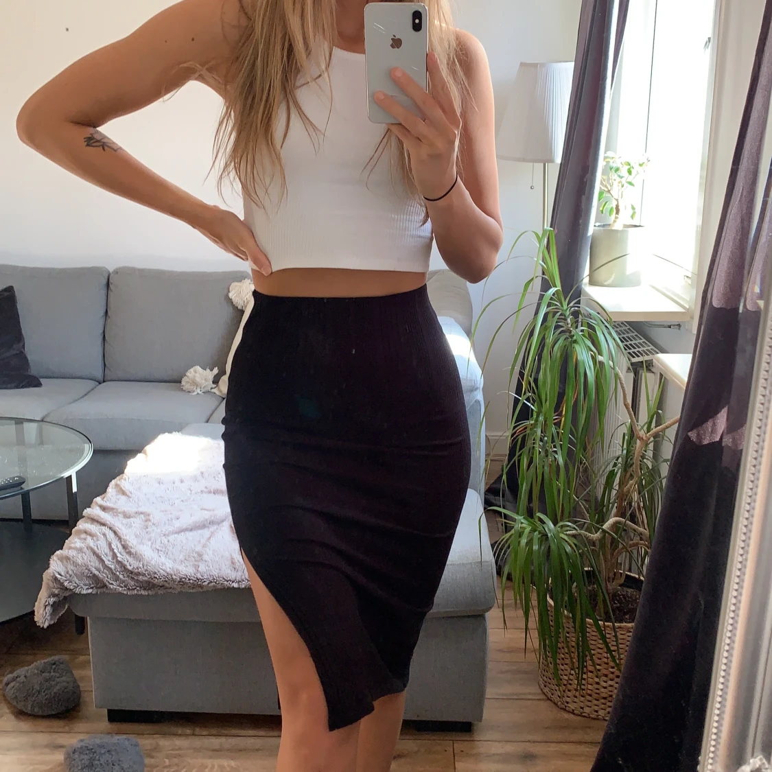 Ribbad kjol med slit - 90