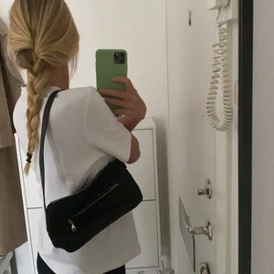 Väska från hm  - Sparsamt använd