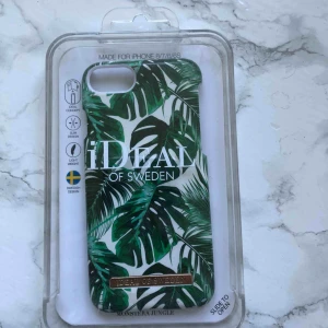 - Fint ideal Of Sweden skal. Endast använt ett fåtal gånger och säljer pga ny mobil. Passar till iPhone 8/7/6/6s. Köparen står för frakt men kan också mötas upp i Stockholm. 