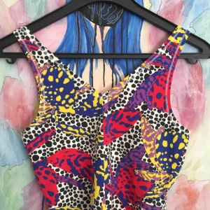  - Jättefin topp från Monki.