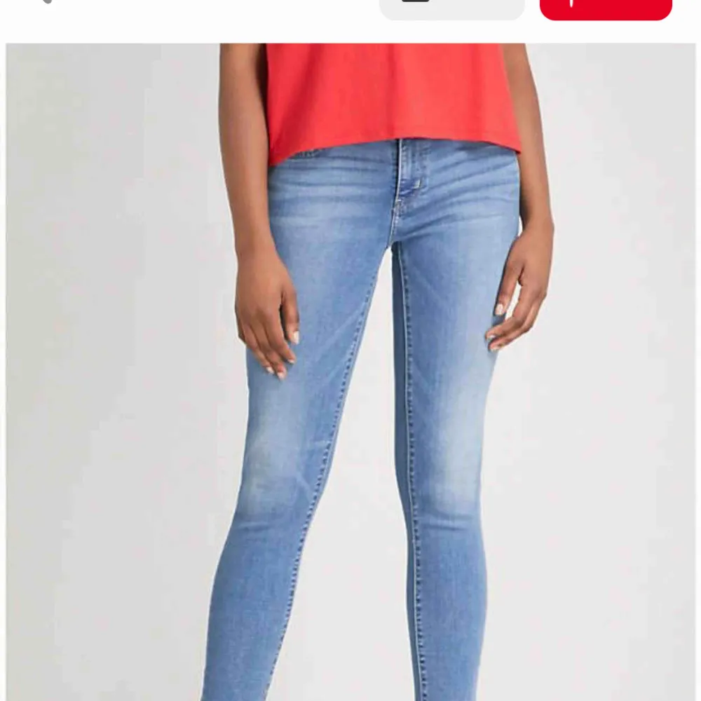 Säljer mina Levi’s 711 (Skinny Jeans)   strl. W27. Jeans & Byxor.