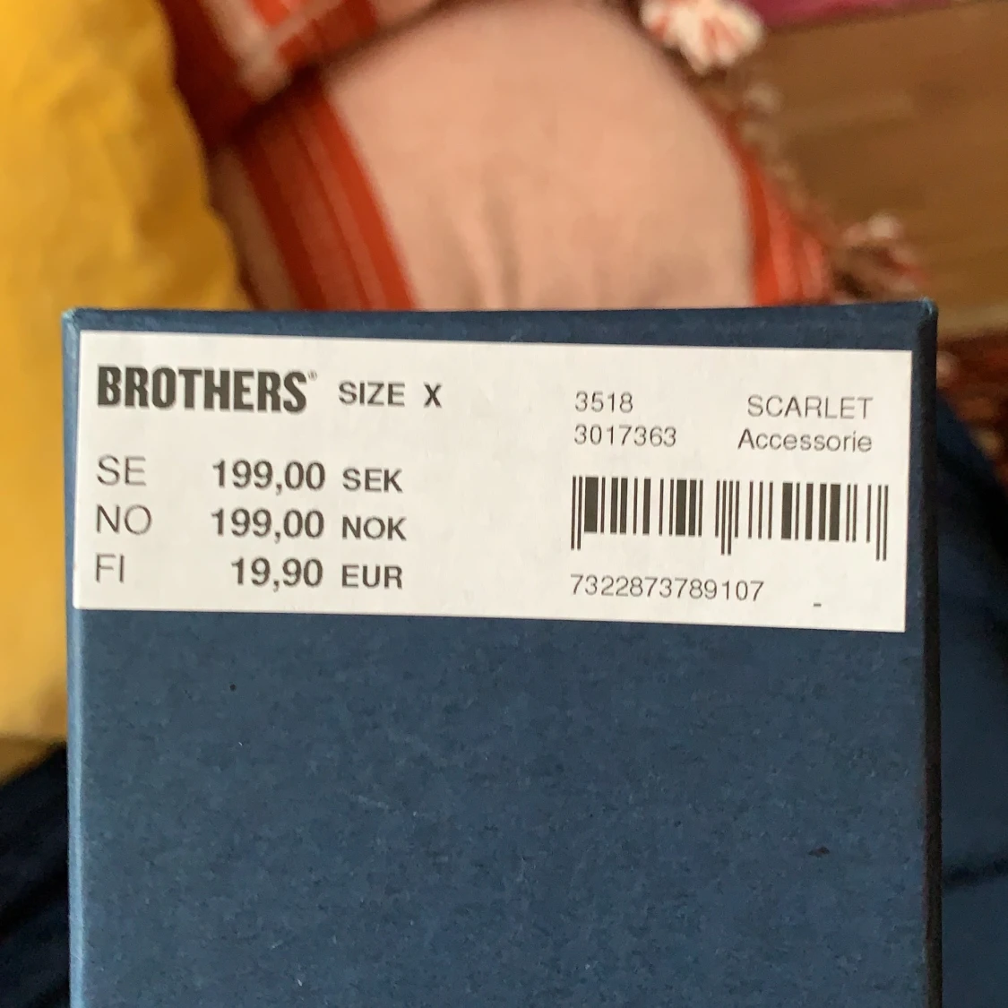 3st röda flugor Riley - 90