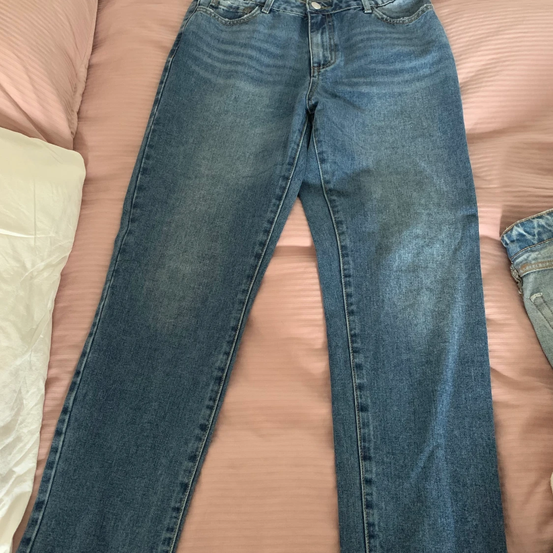 Jeans från VILA storlek 36 - 90