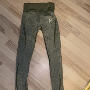 Famme seamless green thights  - Asnygga och sköna famme thights stl s