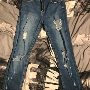Slitna jeans från new yorker 