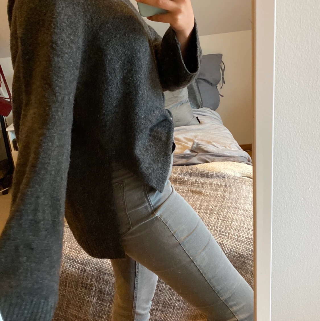 Mörkgrå tröja!  - 91