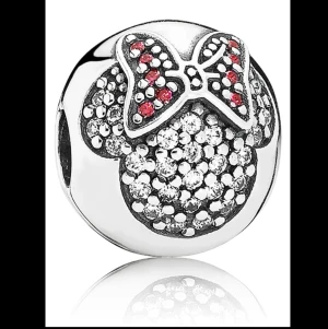 Pandora berlock - Berlock från pandora☺️💕nypris 300kr☺️💕