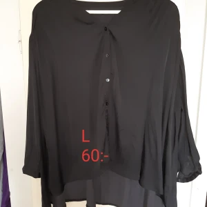 Svart blus  - Svart skön blus 