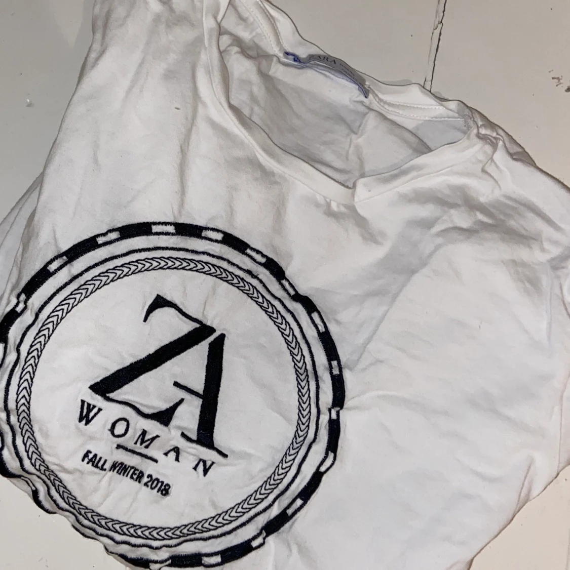 T-shirt från zara - 90