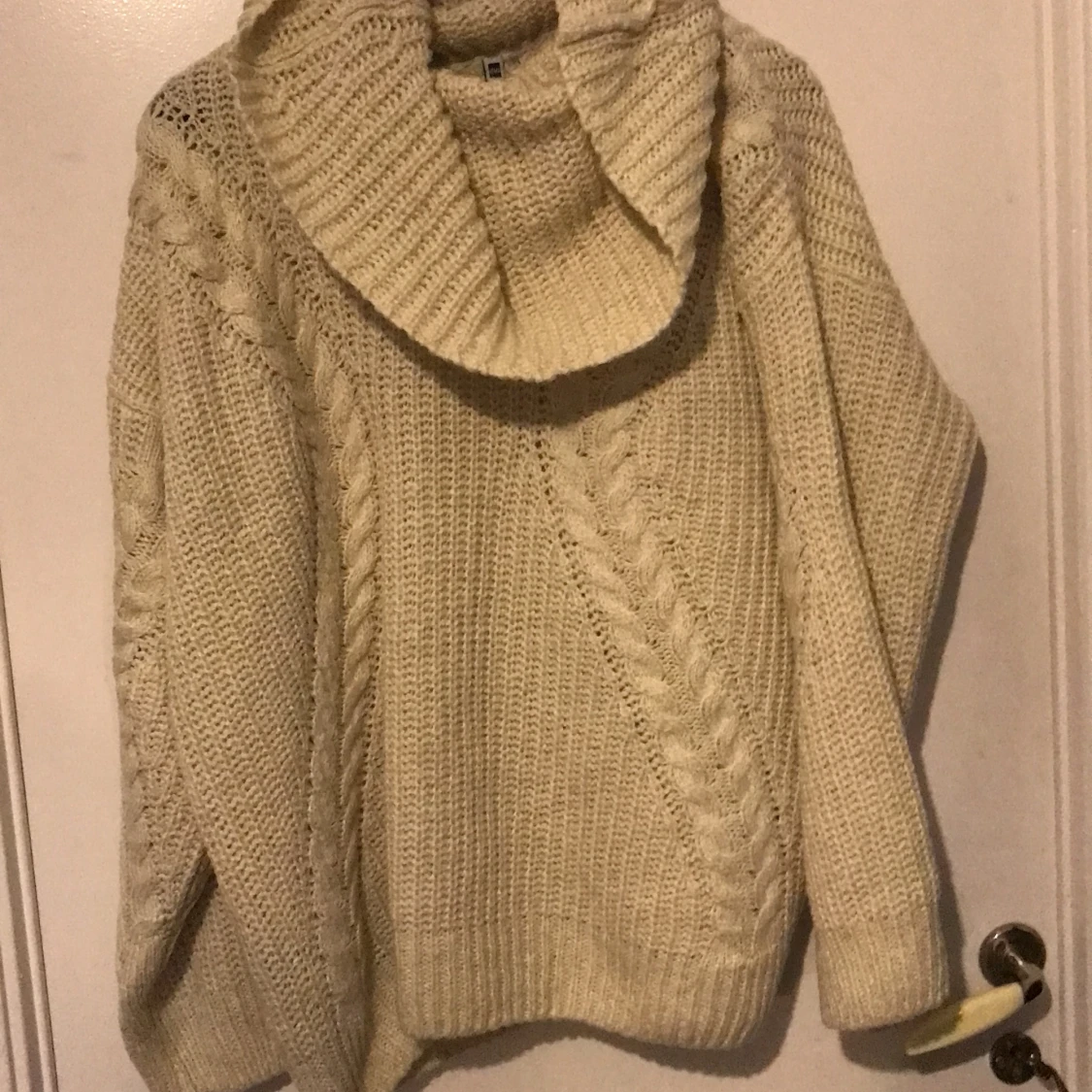 Oversized stickad - 90