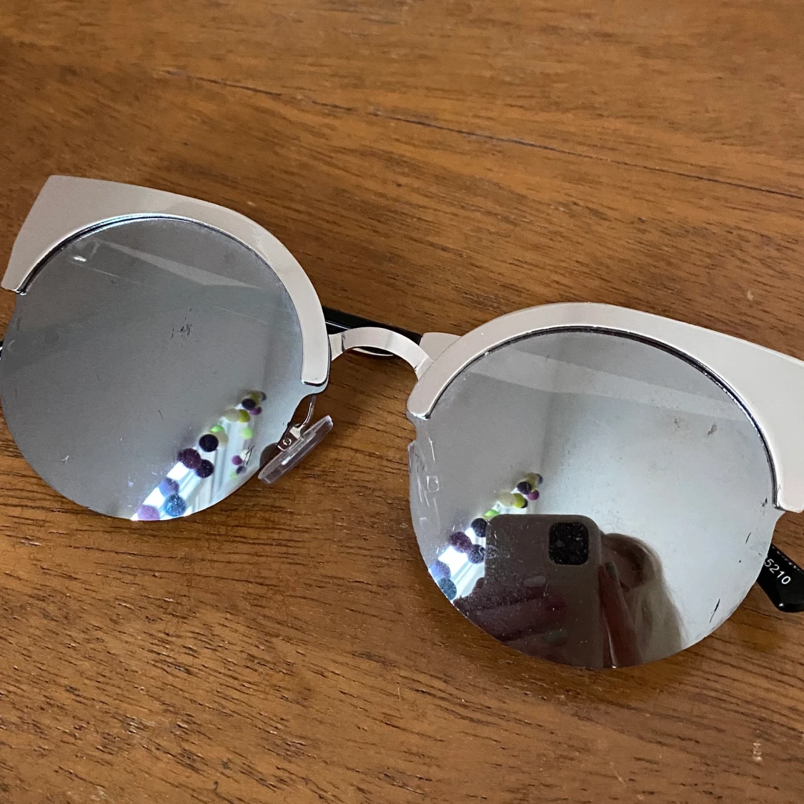 Silvriga solglasögon - 90