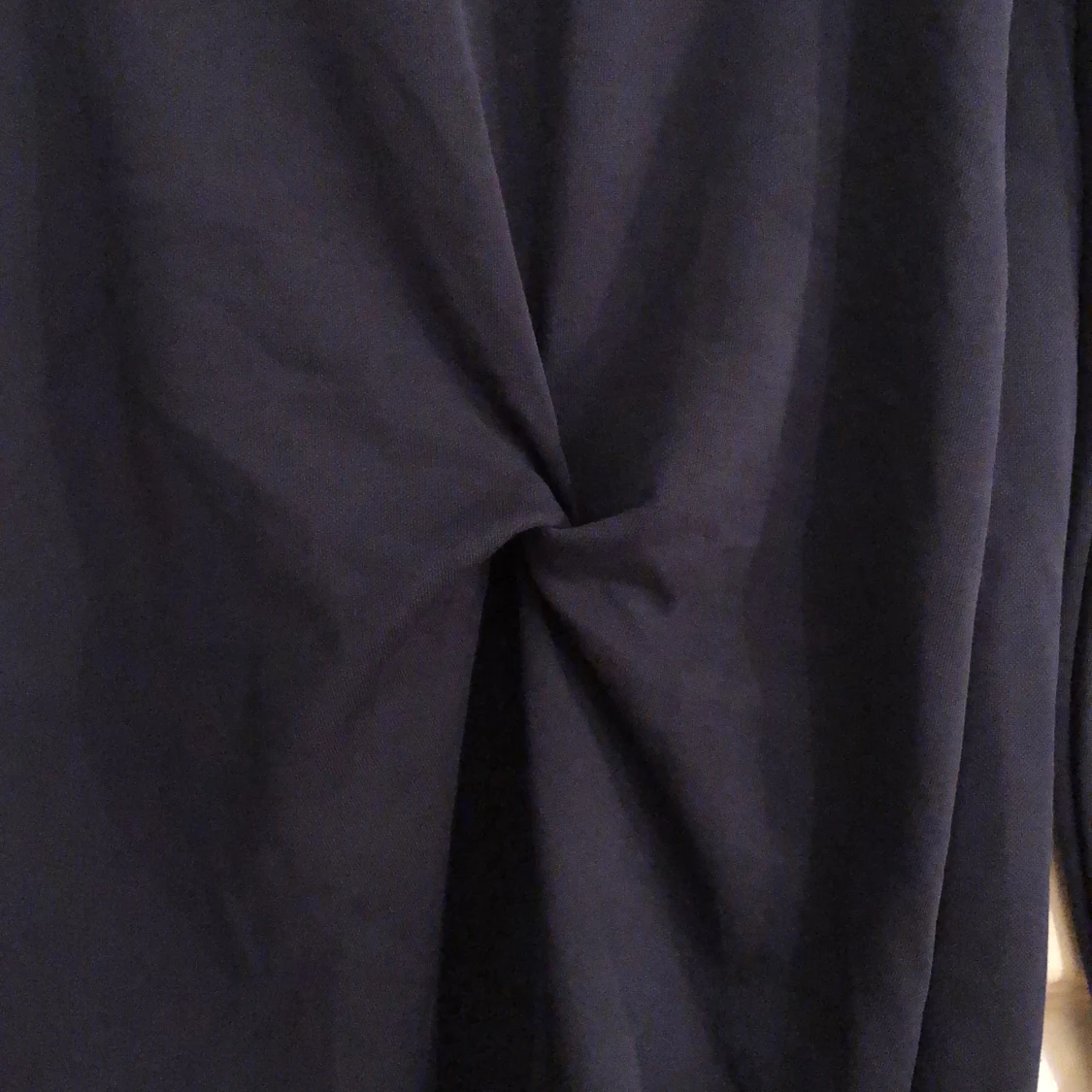 Mörkblå klänning - 91