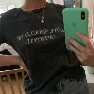 Zara T-shirt!  - Fin T-shirt från zara! 