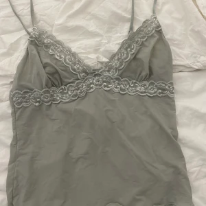 Nattlinne - Nattlinne silkematerial