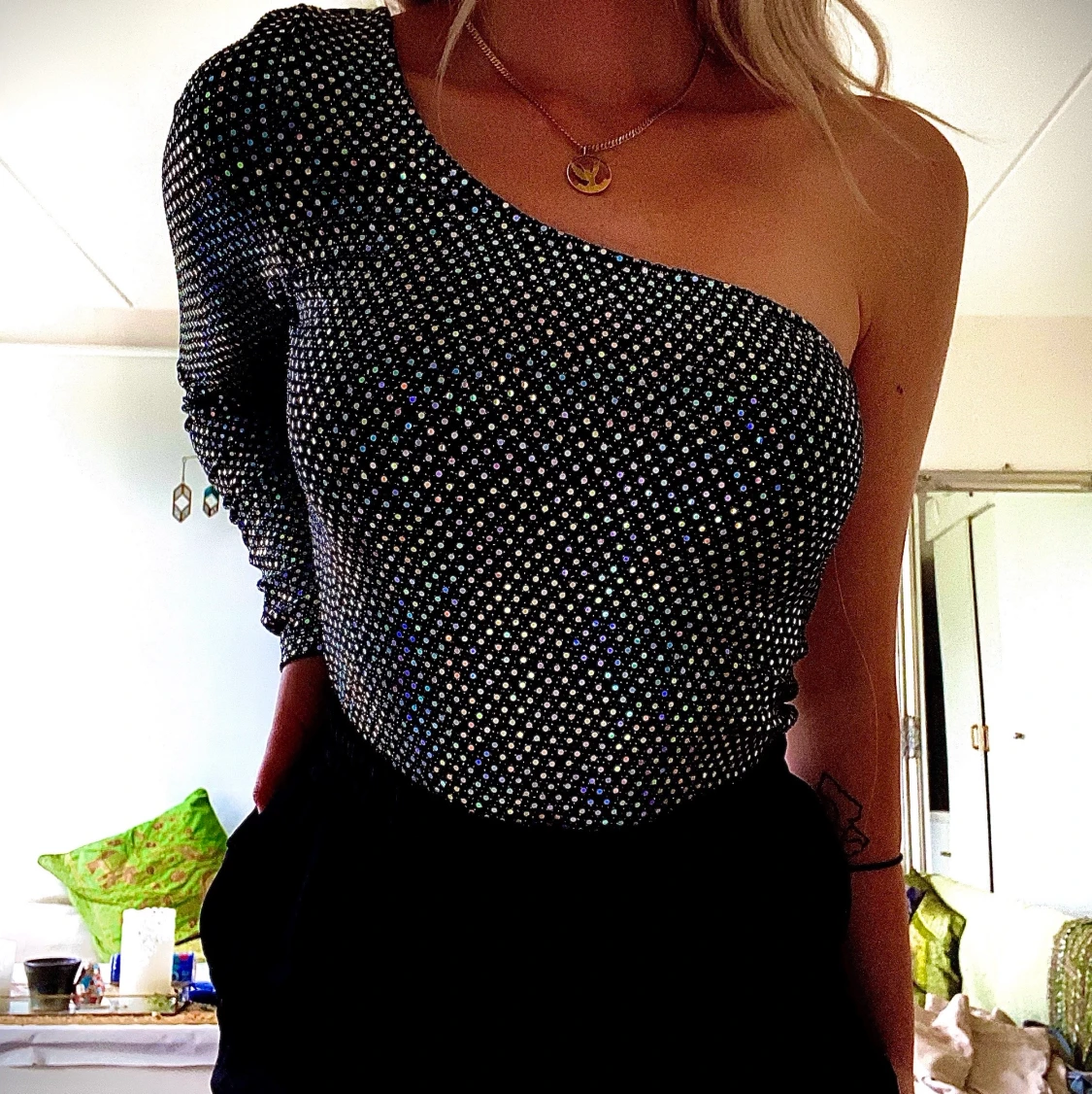 One-shoulder glitter topp XS