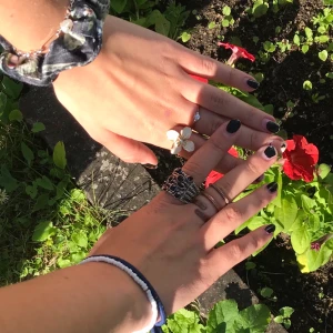 Ringar - ringar från Plick hela bunten. (Blomma=sold)