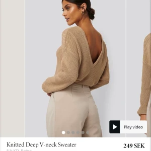 NAKD knit - Helt oanvänd tröja från nakd i storlek xxs, jag är en xs o passar mig bra. Skulle även passa en s. Frakt tillkommer