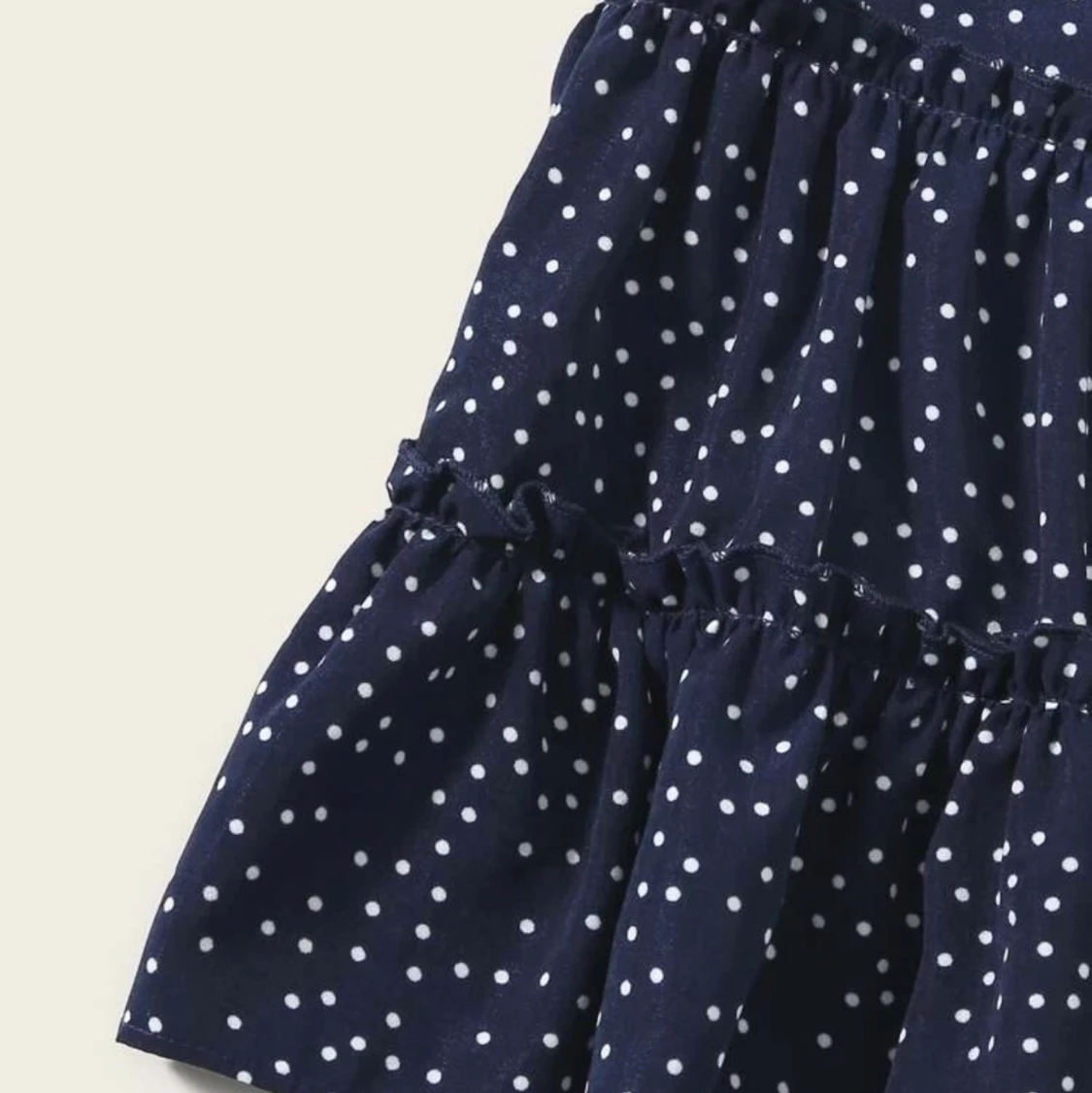 Mörkblå volang kjol med prickar på - 91
