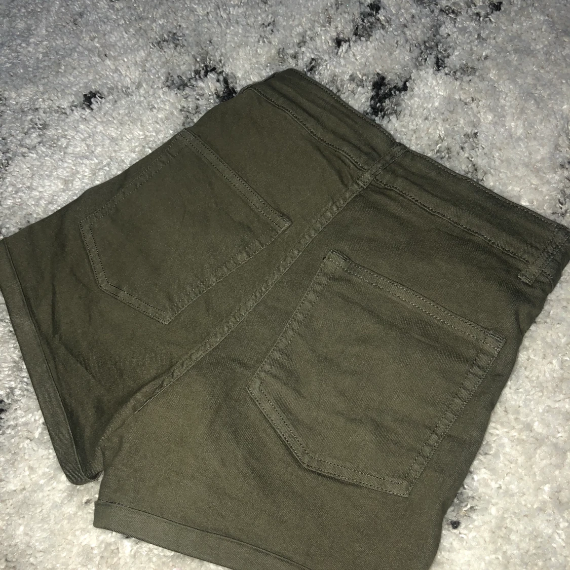 Gröna shorts från H&M - 91