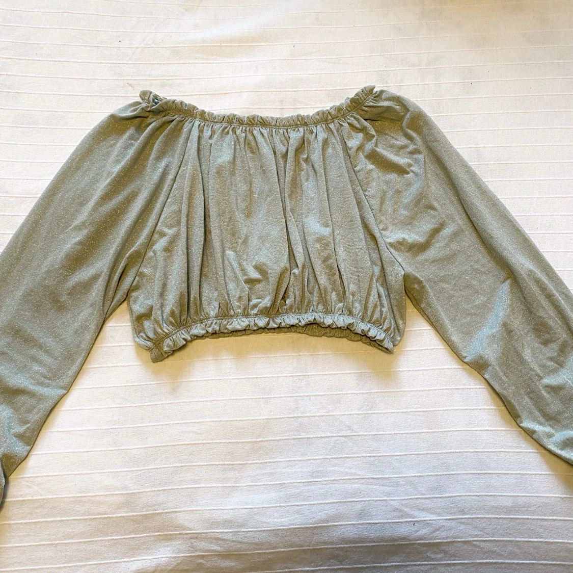 Bikbok off shoulder top