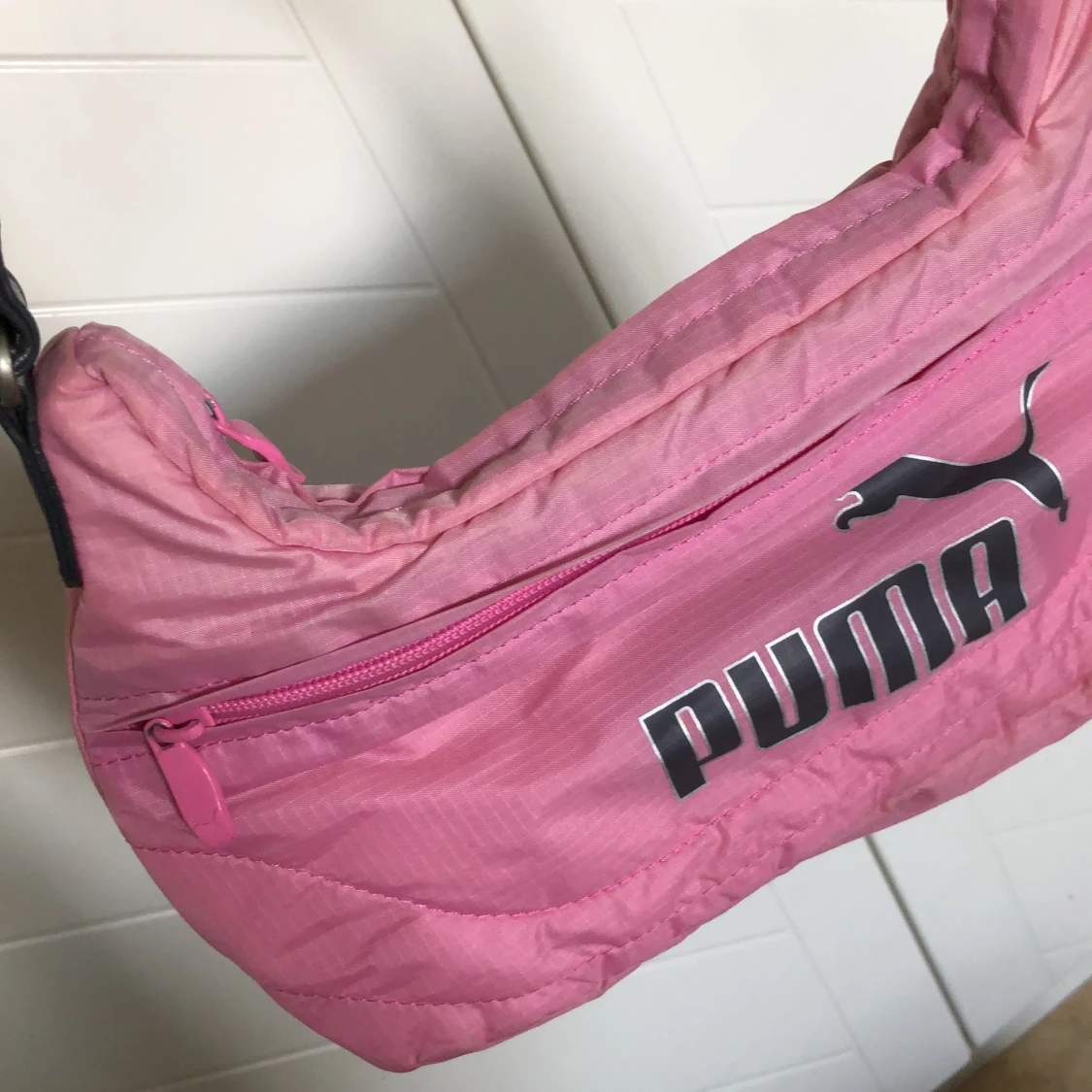 Axelremsväska  - 91