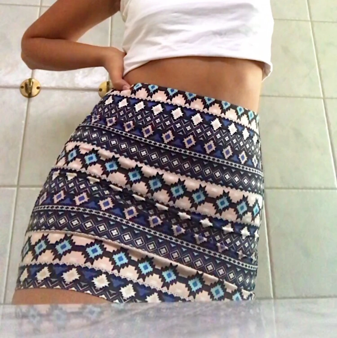 Kjol med mönster - 90