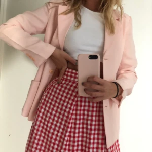 Vintage kavaj - Supersöt rosa kavaj, köpt vintage🌸