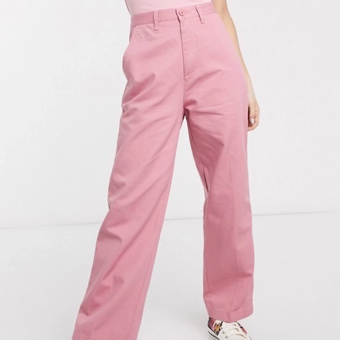 Ljusrosa byxor från Santa Cruz