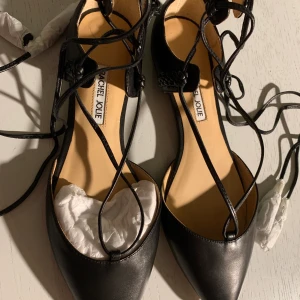 Rachel Jolie summer leather shoes stl36 - New. Actually size 36. Pretty big on size even it’s 35.