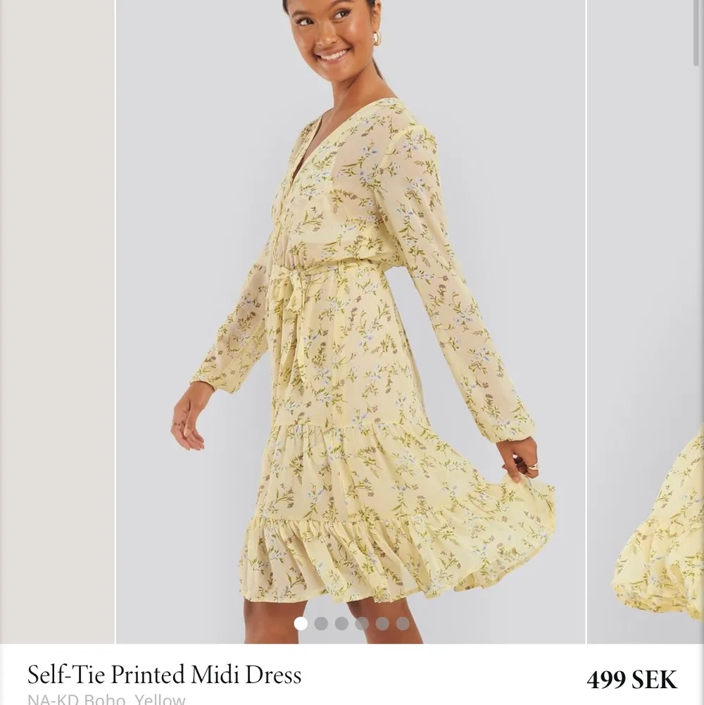 Säljer denna superfina klänningen. Använd en gång och köpt för 500 från NAKD💛. Klänningar.