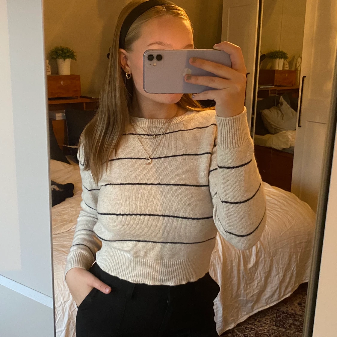 Stickad randig tröja