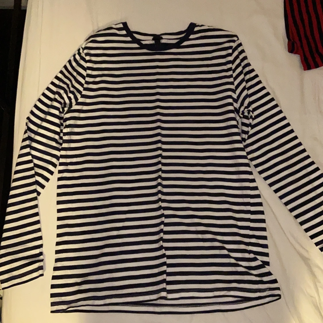 Långarmad T-shirt från HM strl L