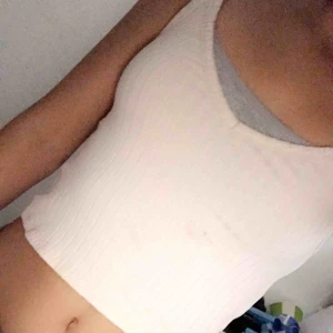  - Rosa magtröja / linne