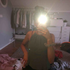  - Ett oanvänt linne