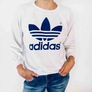  - Jättesnygg vintage adidaströja!🤩 Frakt 25 kronor