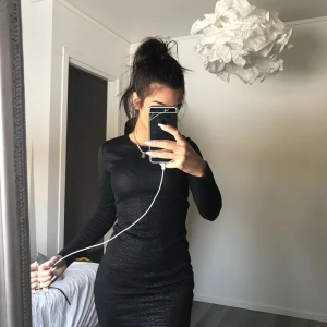  - Snygg klänning, storlek 34.