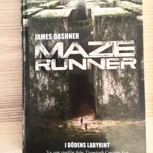 Maze Runner är en spännande bok som passar ungdomar mellan 12-15år