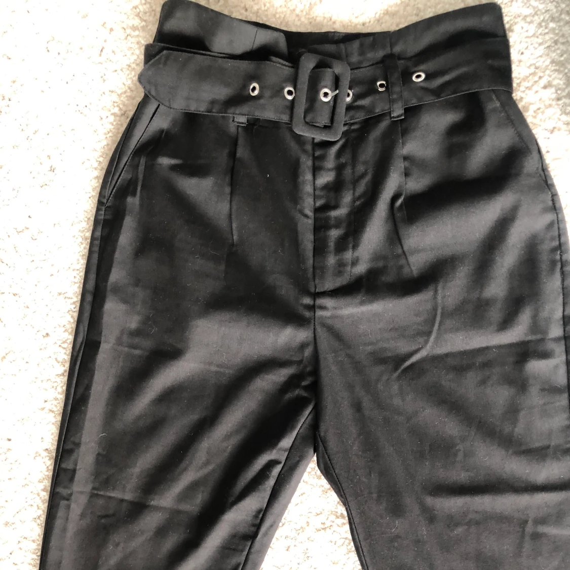 Svarta kostymbyxor  - 91