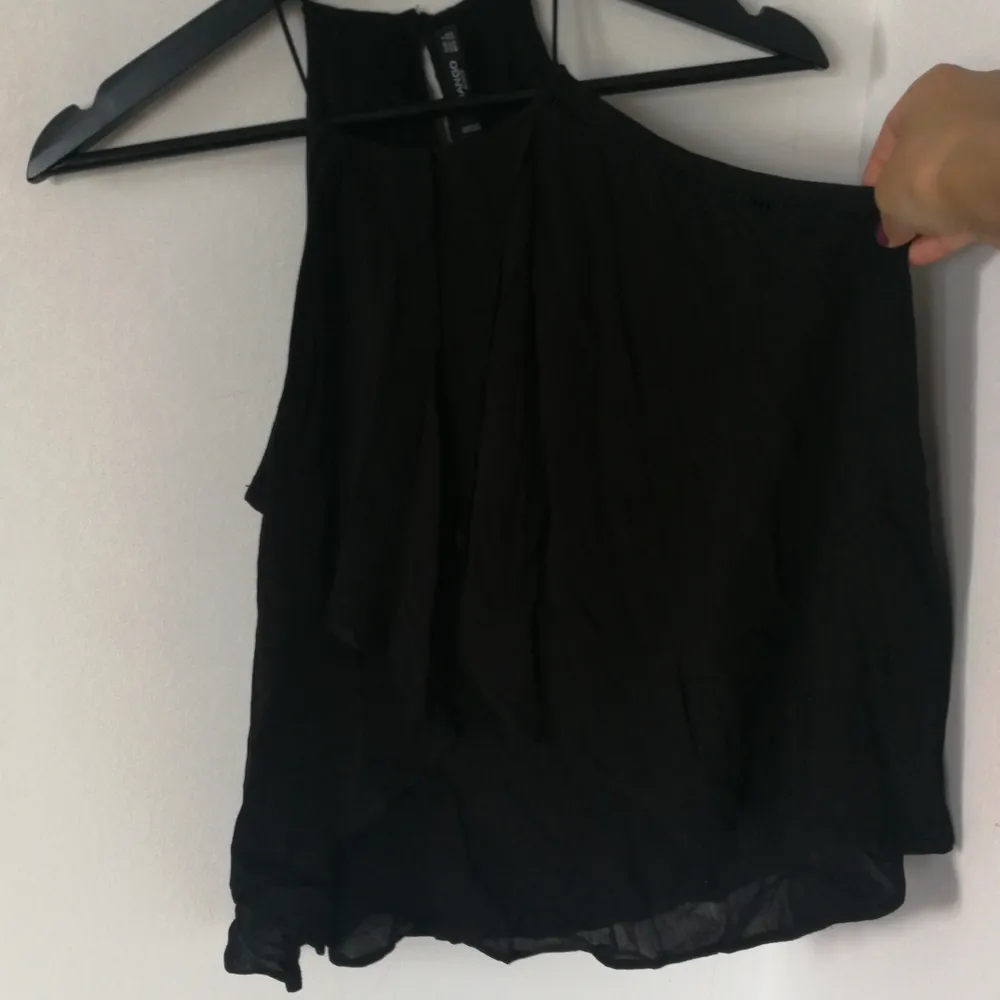 Black blouse from Mango Small size. Blusar.