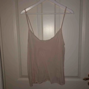  - Beige linne från HM super mjukt