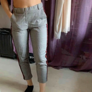  - Jättefina byxor från zara.