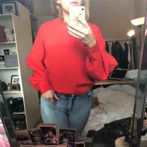  - Snygg och bekväm tjocktröja från H&M. 