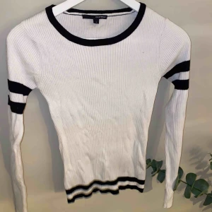  - Långärmad tröja 