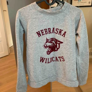  - Nästan aldrig använd! Cool tröja från Cubus :) 