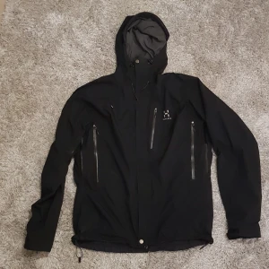  - Haglöfs Astral III stl L 