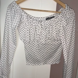 Prickig topp - Strl XS