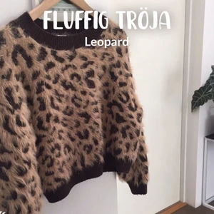 Flyffig tröja - skön tröja i leopard mönster