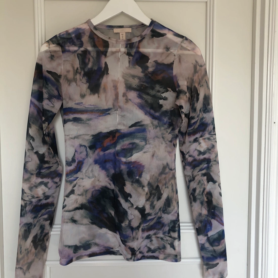 Långärmad mesh topp från H&M